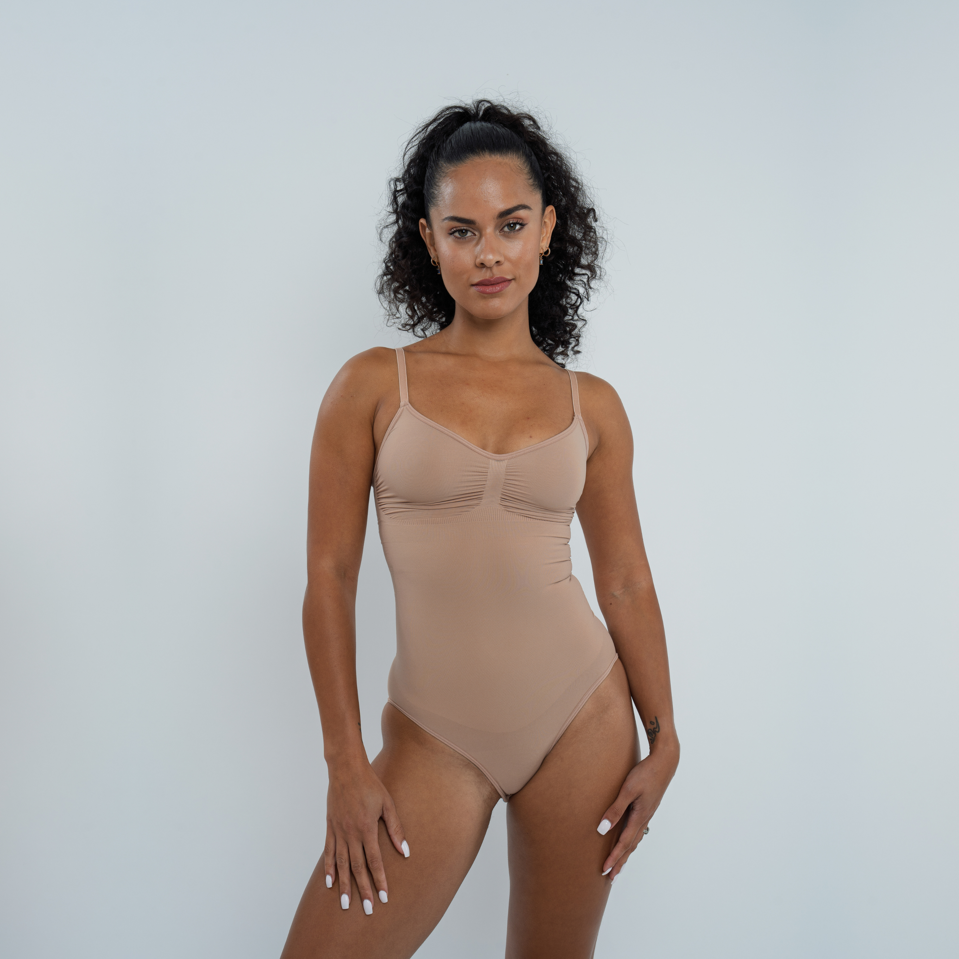 #color_nude